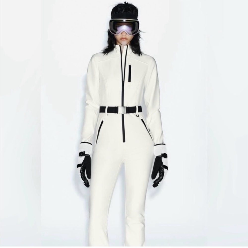 SOLD Zara Recco® Technology Ski Water Resistant/Wind Protection
Jumpsuit Size M - Picture 1 of 12